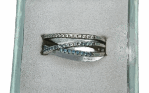 Silver coloured Ring as Shown