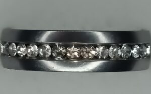 Silver Coloured Ring With Inner Stones