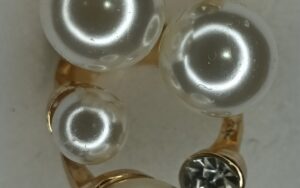 4 Pearl & 3 Diamond Effect Ring on Gold Coloured Band